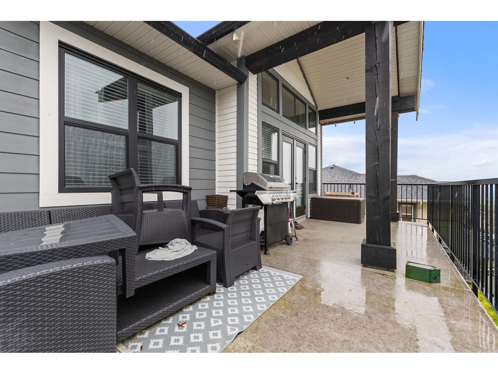 Property at 51074 ZANDER PLACE image 4