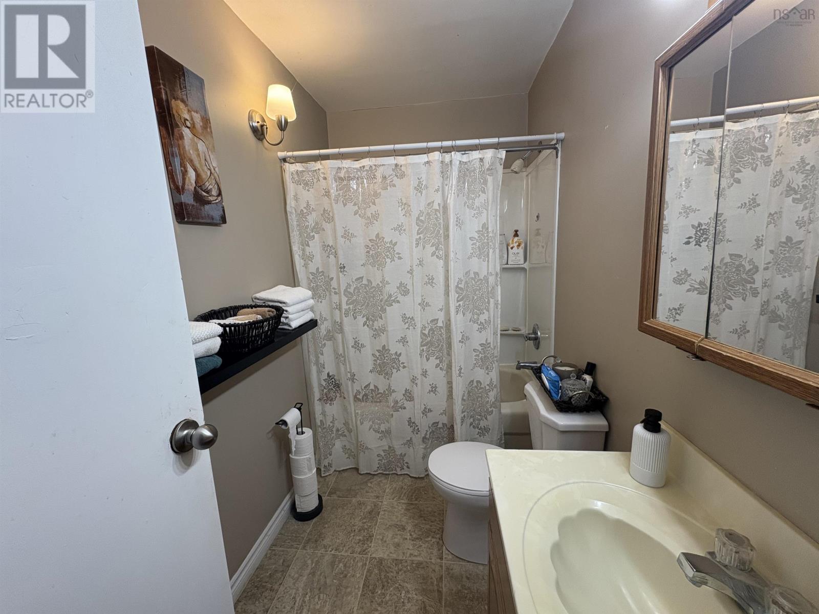 103 Cedar Street, Pictou, Nova Scotia  B0K 1H0 - Photo 12 - 202505891