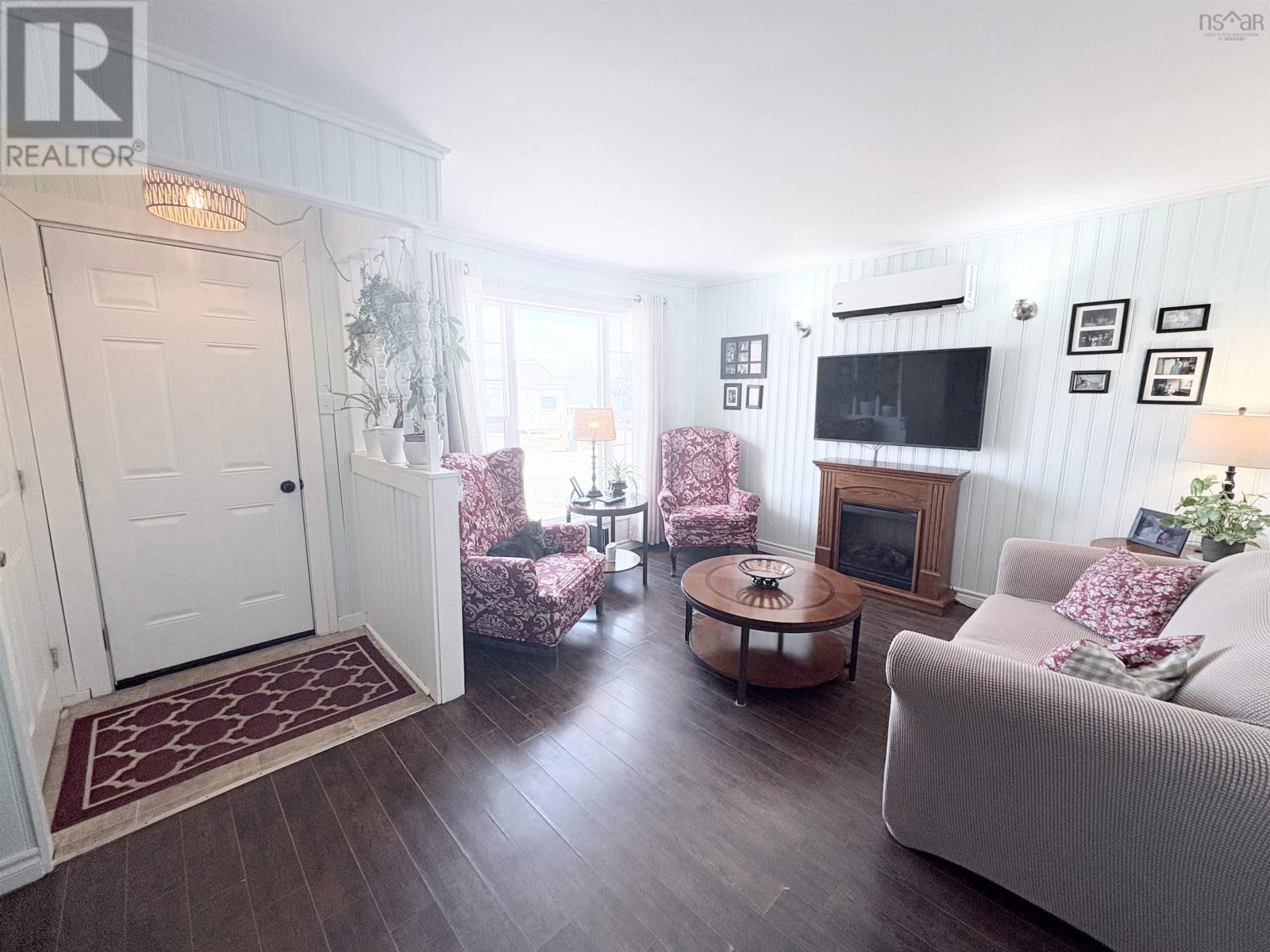 103 Cedar Street, Pictou, Nova Scotia  B0K 1H0 - Photo 6 - 202505891