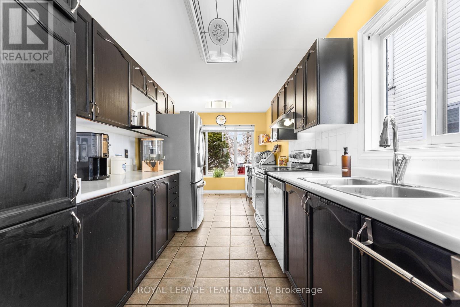486 Deancourt Crescent, Ottawa, Ontario  K4A 3G3 - Photo 7 - X12043229