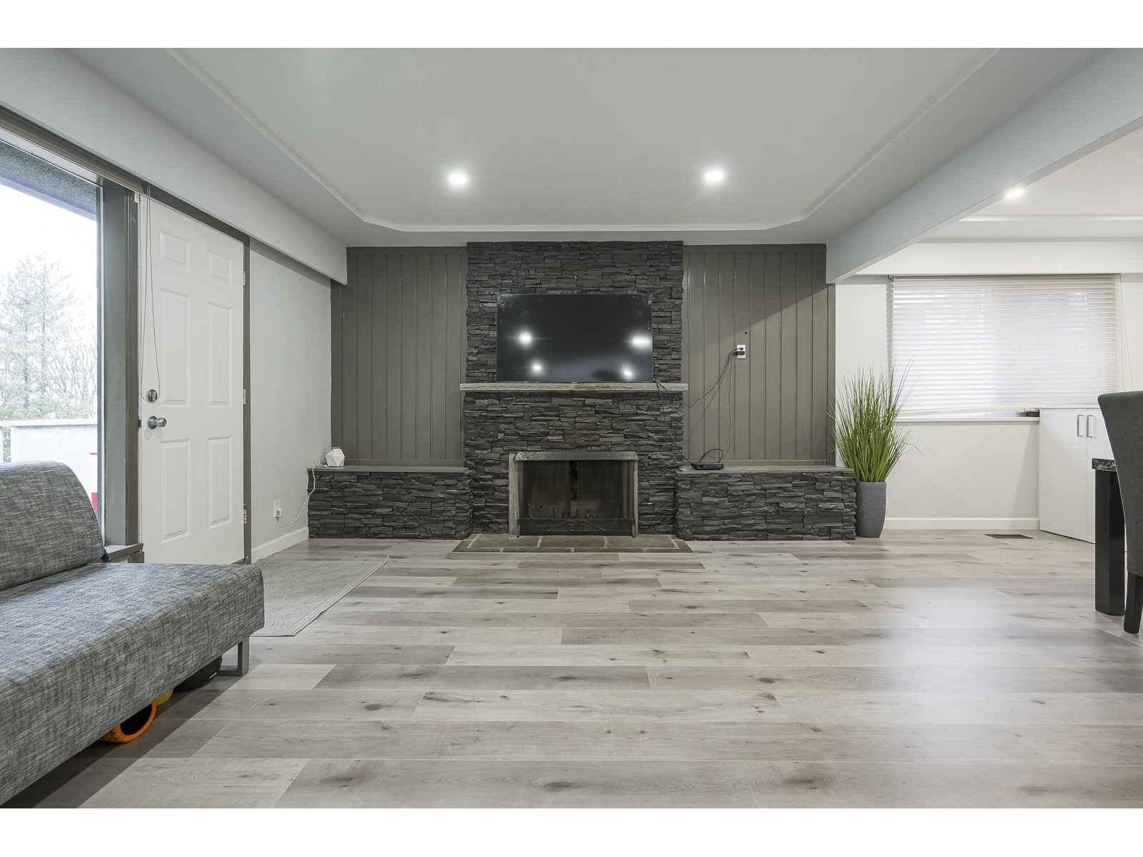 9663 Townline Diversion Road, Surrey, British Columbia  V3V 2T1 - Photo 7 - R2980423