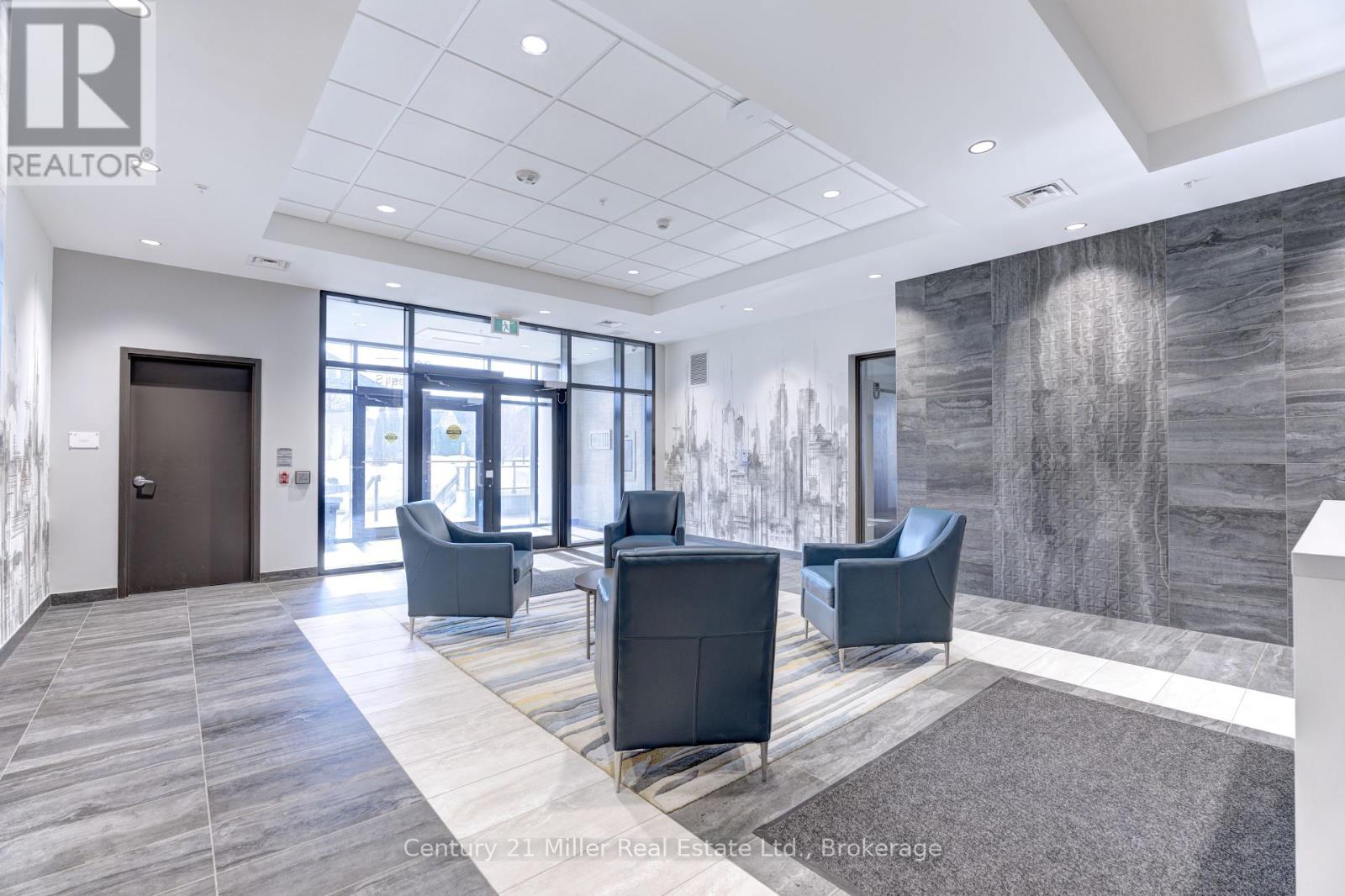 Property at 706 - 30 HAMILTON STREET S image 3
