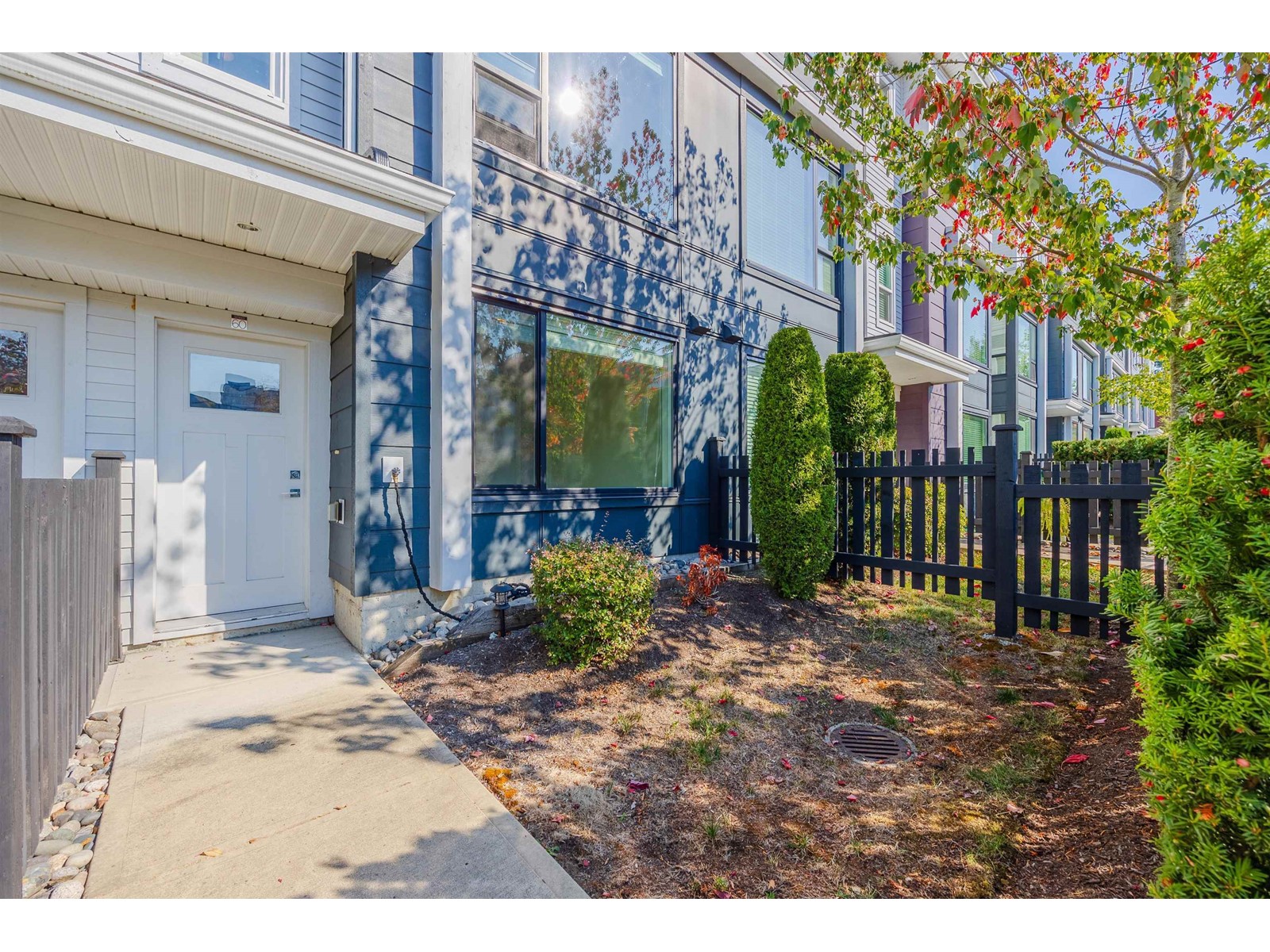 Property at 60 16336 23A AVENUE image 4