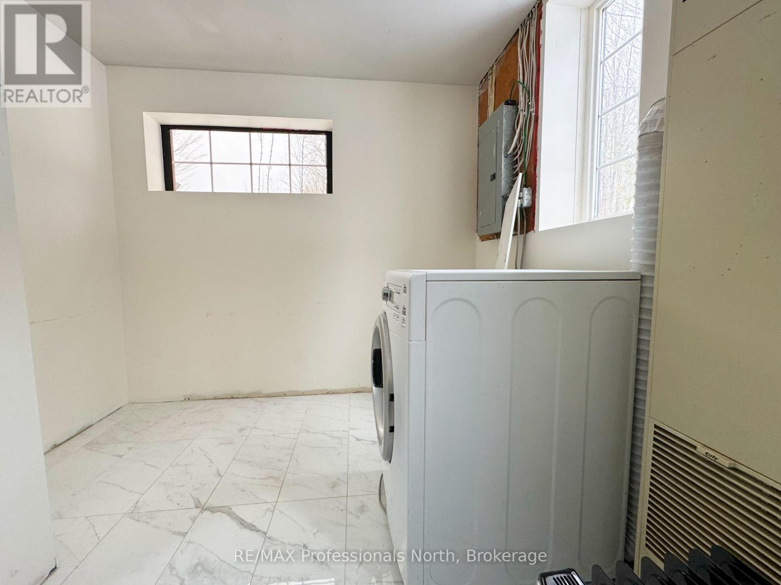1197 Swinson Road, Minden Hills, Ontario  K0M 2K0 - Photo 17 - X12043183