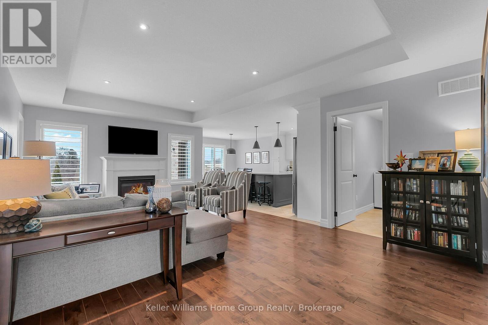 46 Halliday Drive, East Zorra-Tavistock, Ontario  N0B 2R0 - Photo 14 - X12043208