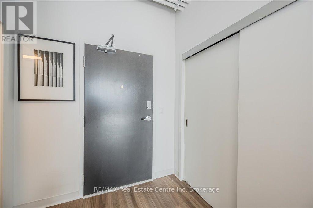 401 - 120 Huron Street, Guelph, Ontario  N1E 0T8 - Photo 3 - X12043226