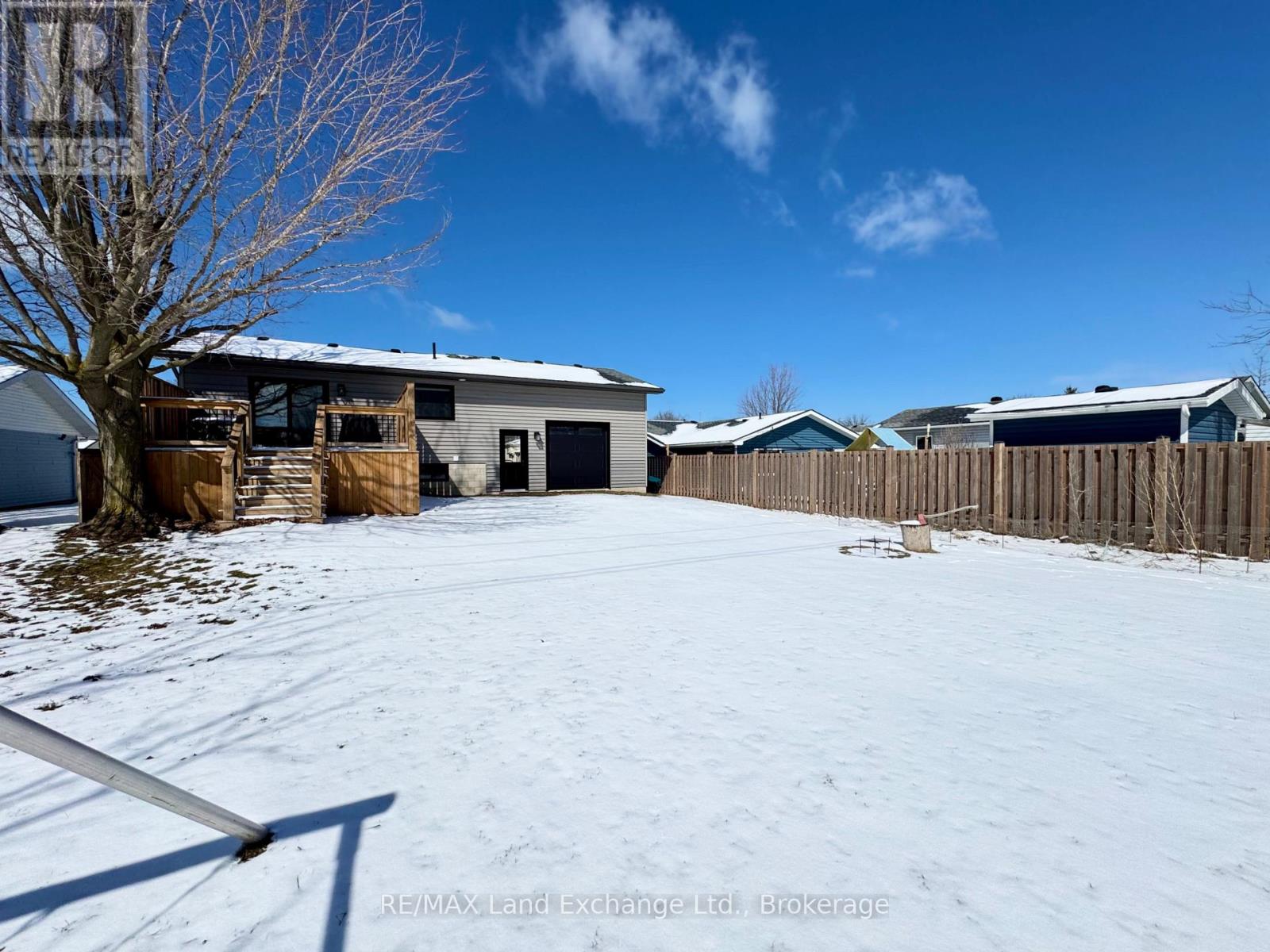 329 Bricker Street, Saugeen Shores, Ontario  N0H 2C1 - Photo 27 - X12043227