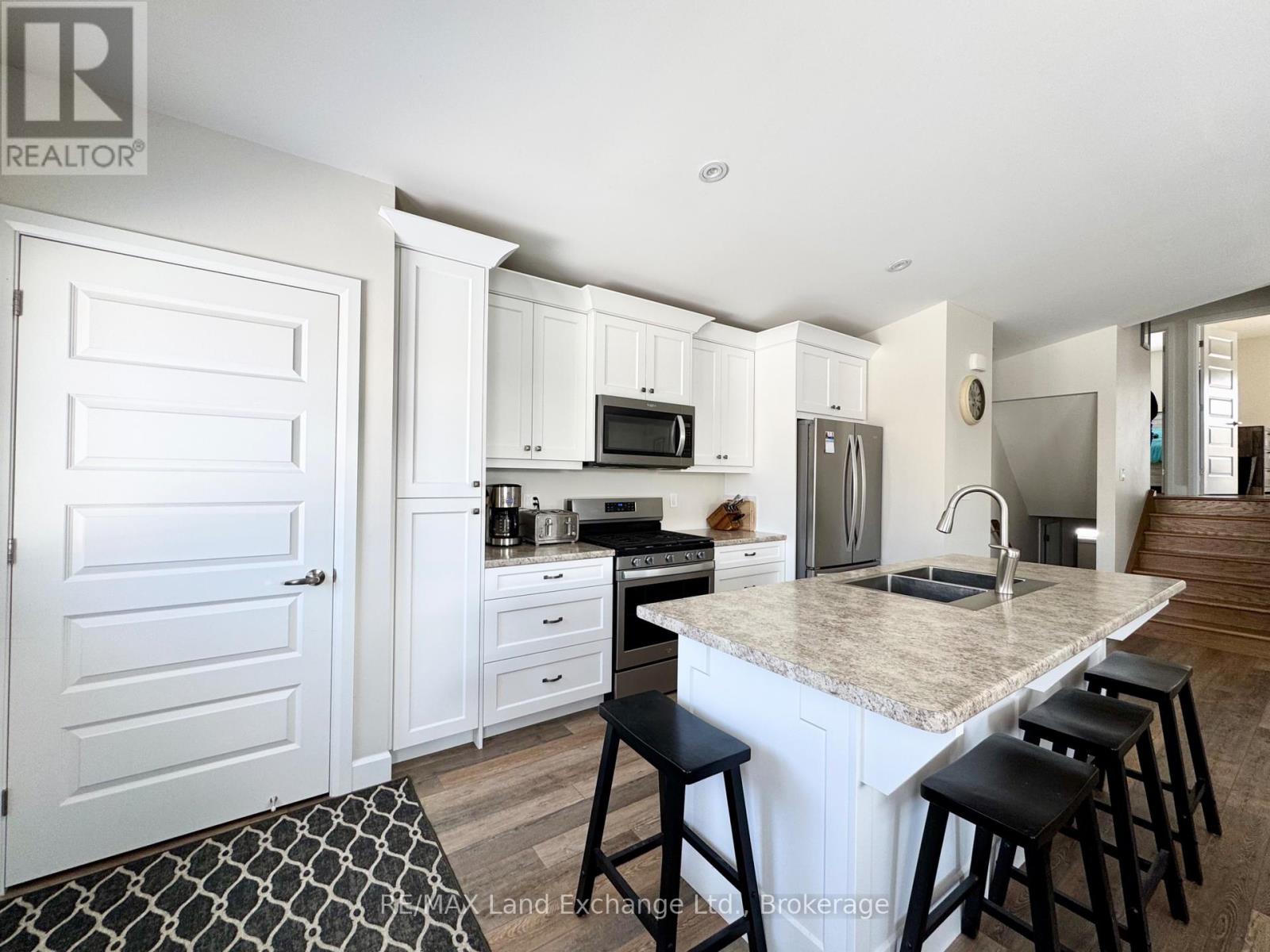 Property at 329 BRICKER STREET image 5