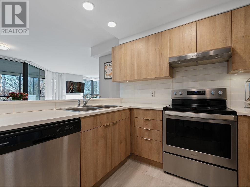 203 505 Lonsdale Avenue, North Vancouver, British Columbia  V7M 2G6 - Photo 1 - R2976466