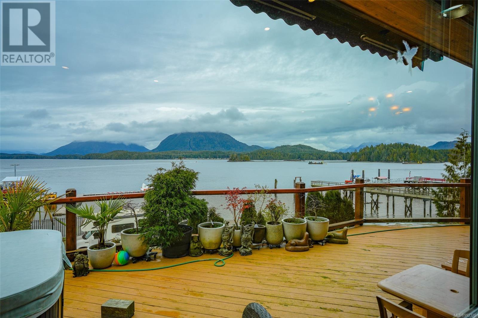 300 Main St, Tofino, British Columbia  V0R 2Z0 - Photo 37 - 992320