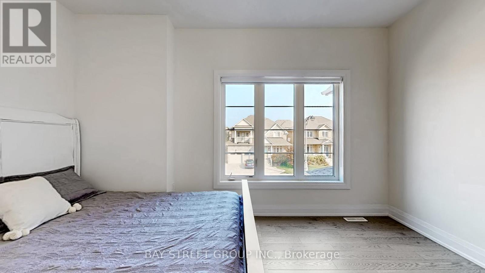 97 Halldorson Avenue, Aurora, Ontario  L4G 0C5 - Photo 33 - N12043186