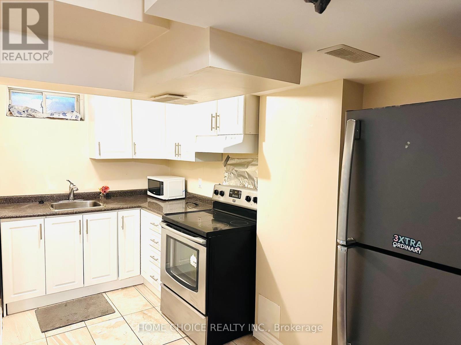 Unknown Address, ,     - Photo 6 - W12043250