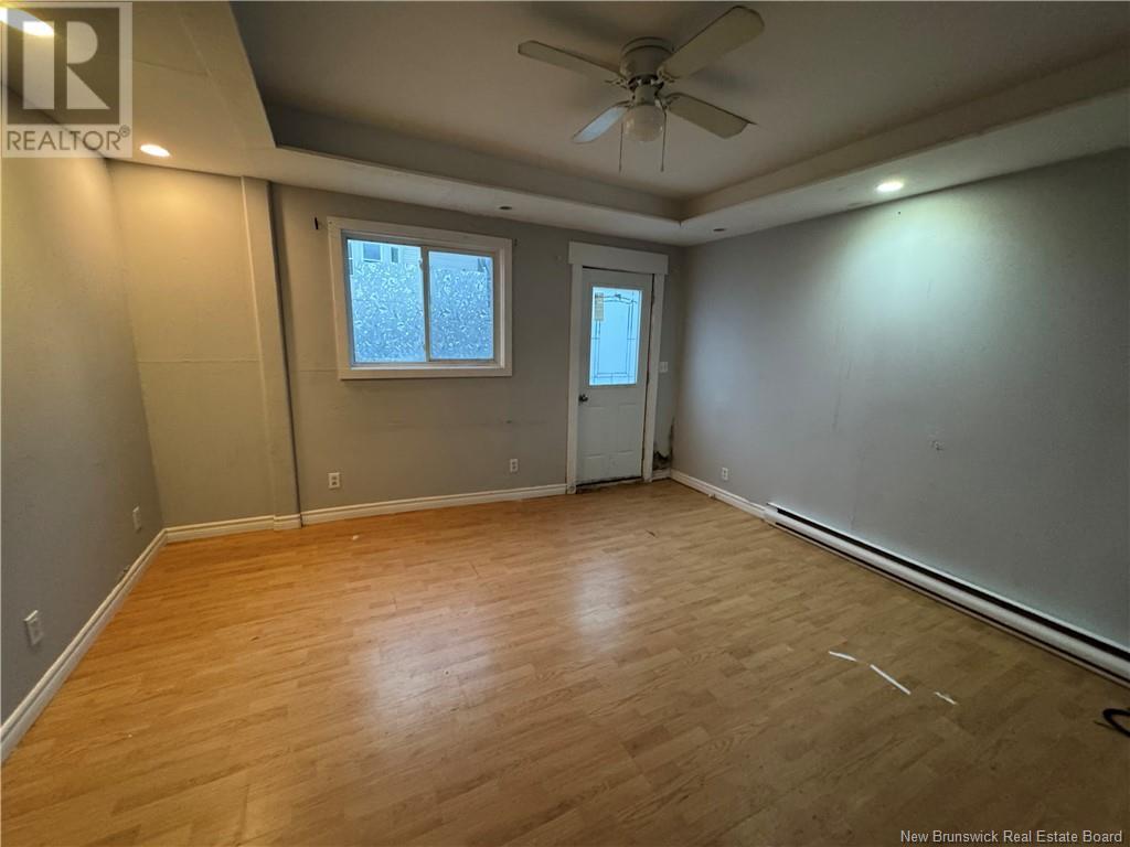 165 Charlotte Street W., Saint John, New Brunswick  E2M 1Y1 - Photo 10 - NB114855