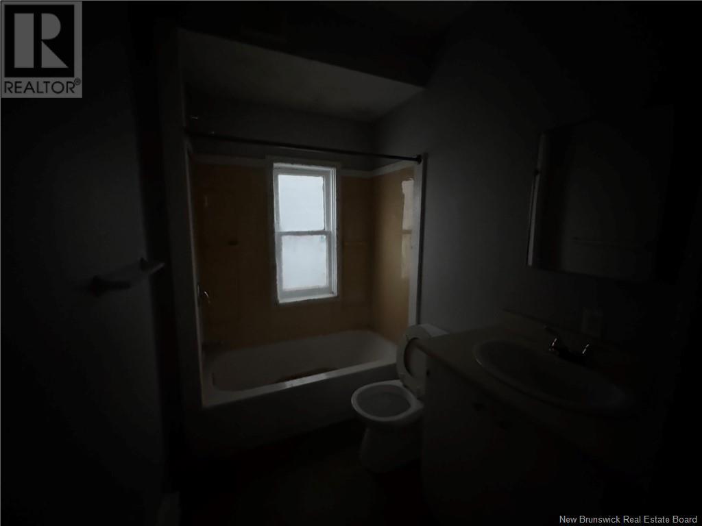 165 Charlotte Street W., Saint John, New Brunswick  E2M 1Y1 - Photo 14 - NB114855