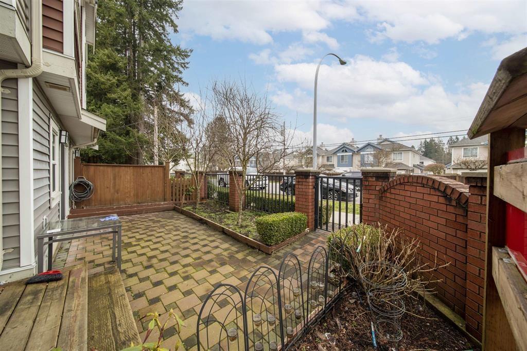 21 10265 141 Street, Surrey, British Columbia  V3T 4P9 - Photo 3 - R2982146