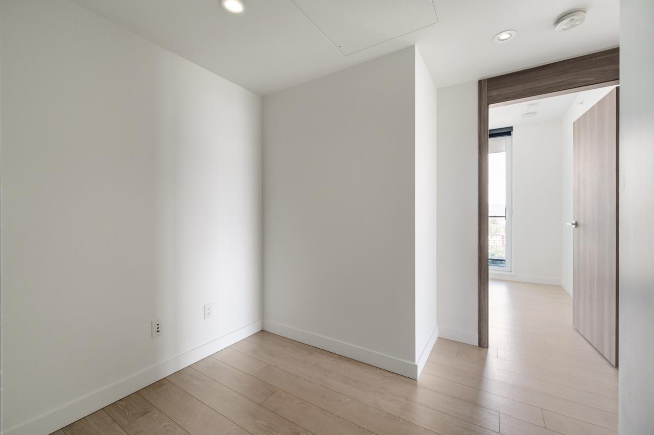 2107 9887 Whalley Boulevard, Surrey, British Columbia  V3T 0P4 - Photo 12 - R2982320