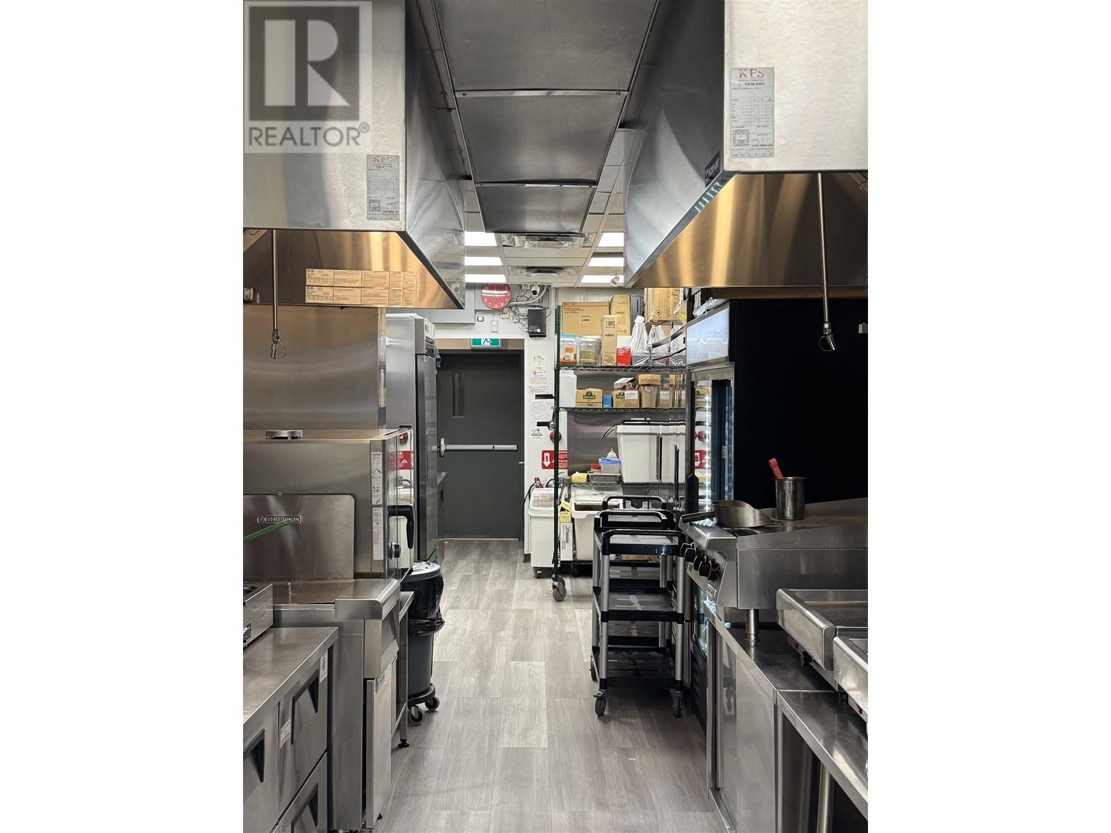 3209 W Broadway, Vancouver, British Columbia  V6K 2H5 - Photo 12 - C8067523
