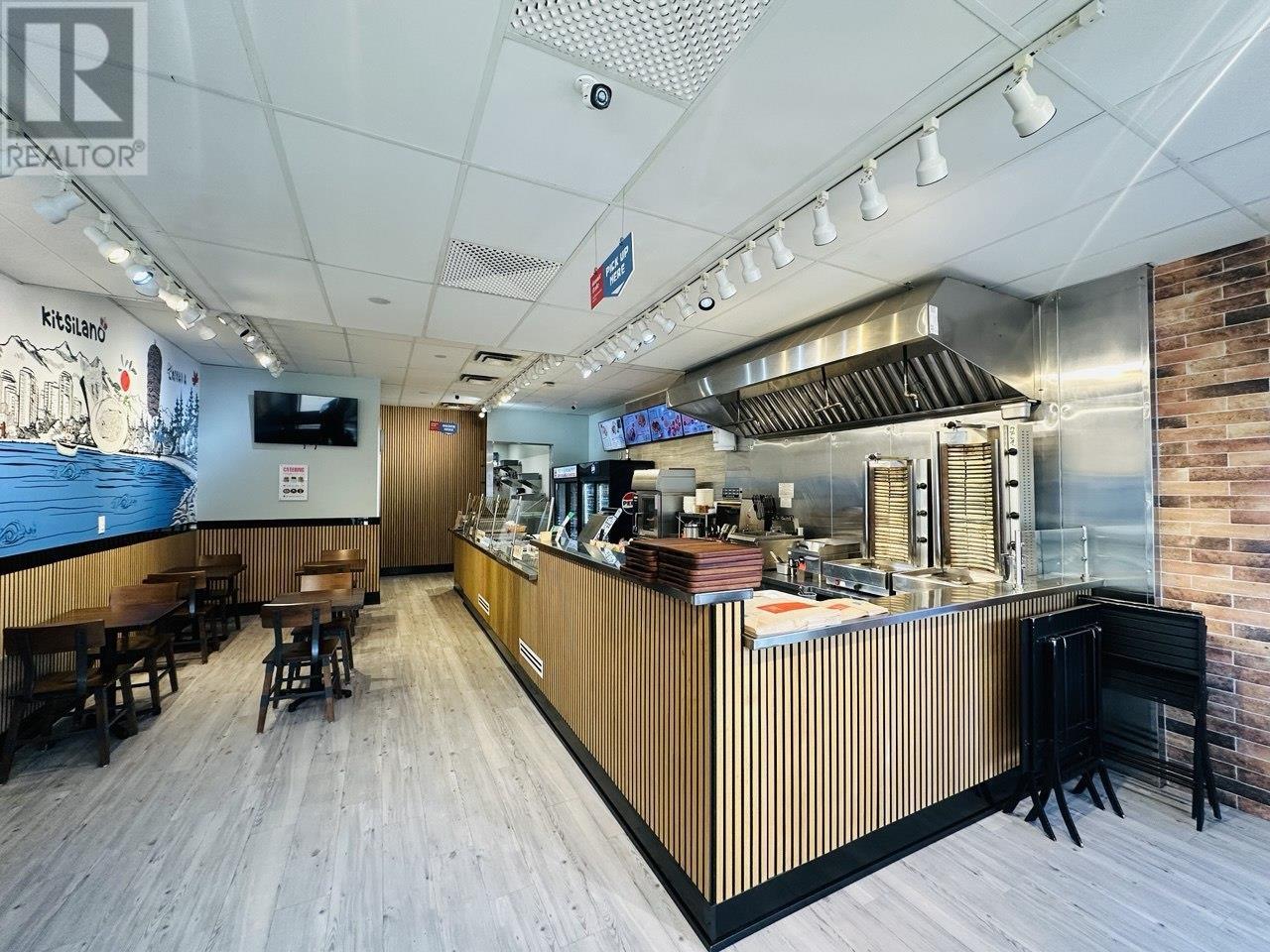 3209 W Broadway, Vancouver, British Columbia  V6K 2H5 - Photo 31 - C8067523