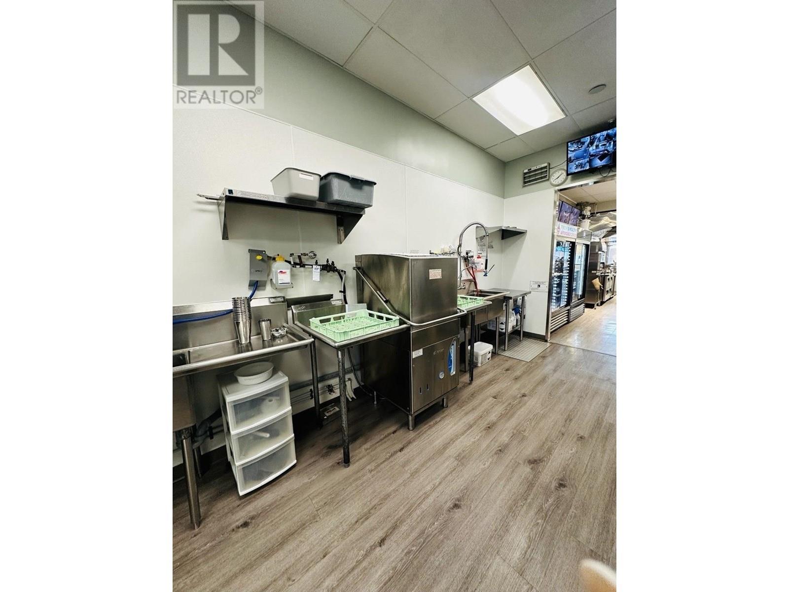 3209 W Broadway, Vancouver, British Columbia  V6K 2H5 - Photo 25 - C8067523