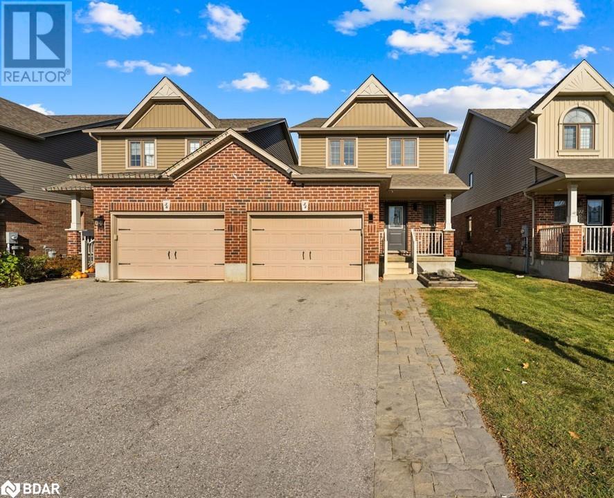 34 Quigley Street, Angus, Ontario  L3W 0P3 - Photo 1 - 40709553