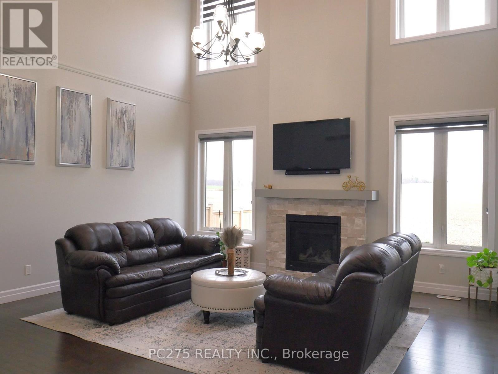 Property at 94 BEECH BOULEVARD image 5