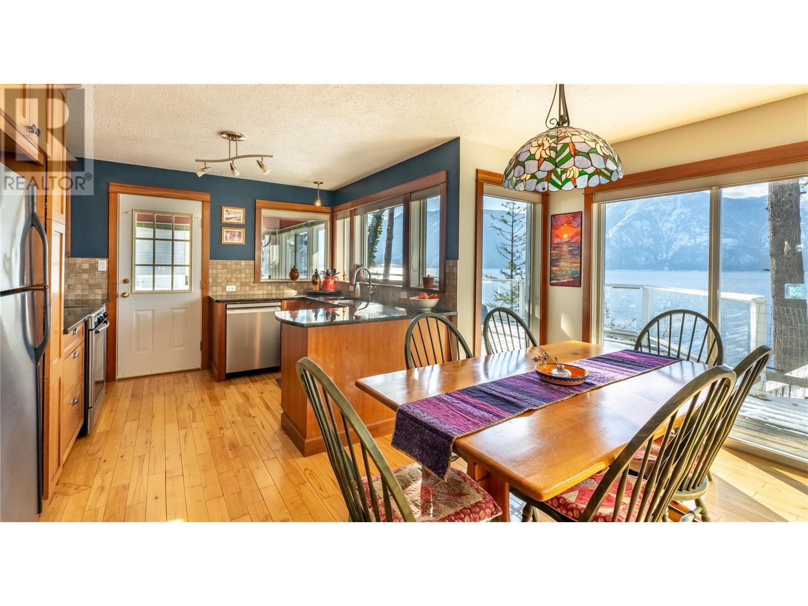 12531 Lewis Bay, Boswell, British Columbia  V0B 1A4 - Photo 8 - 10335620