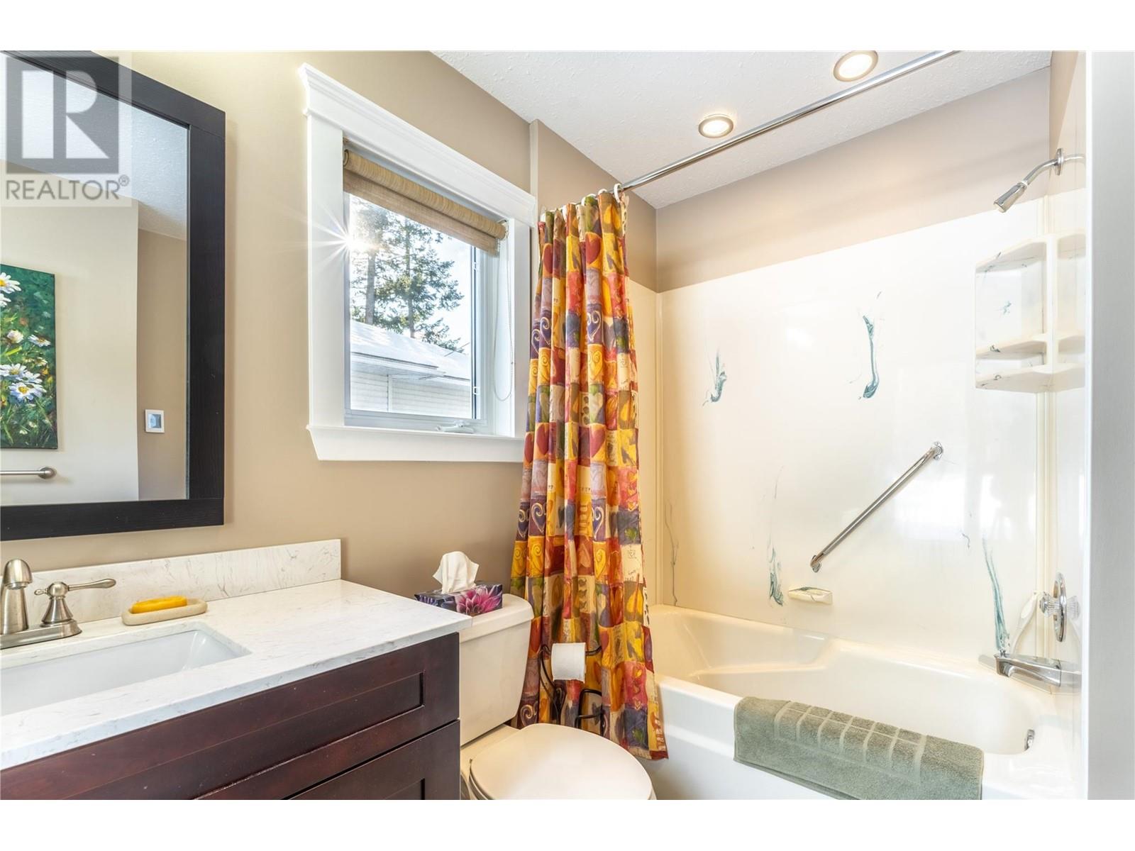 12531 Lewis Bay, Boswell, British Columbia  V0B 1A4 - Photo 15 - 10335620