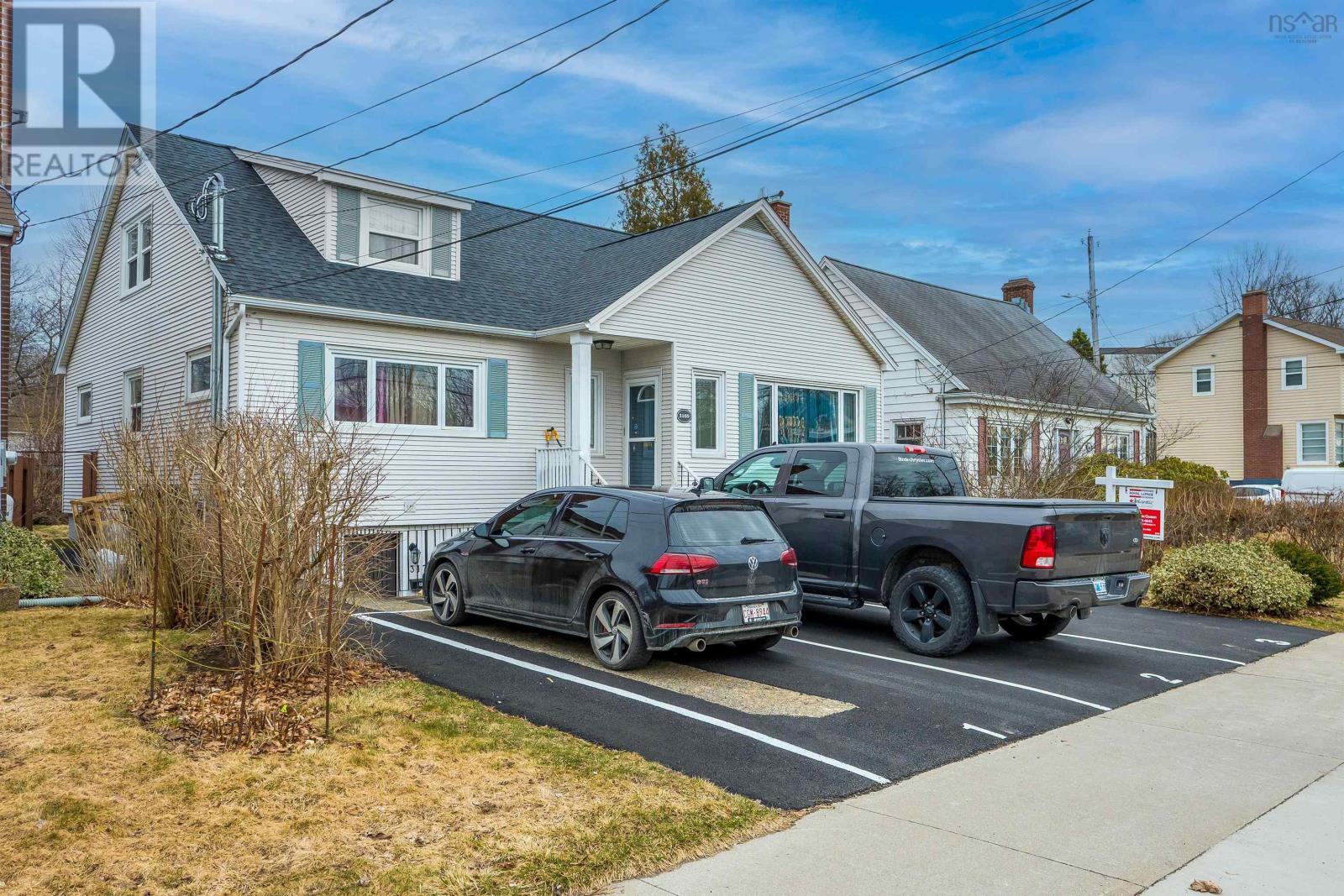 3169/3171 Romans Avenue, Halifax Peninsula, Nova Scotia  B3L 3X1 - Photo 2 - 202503312