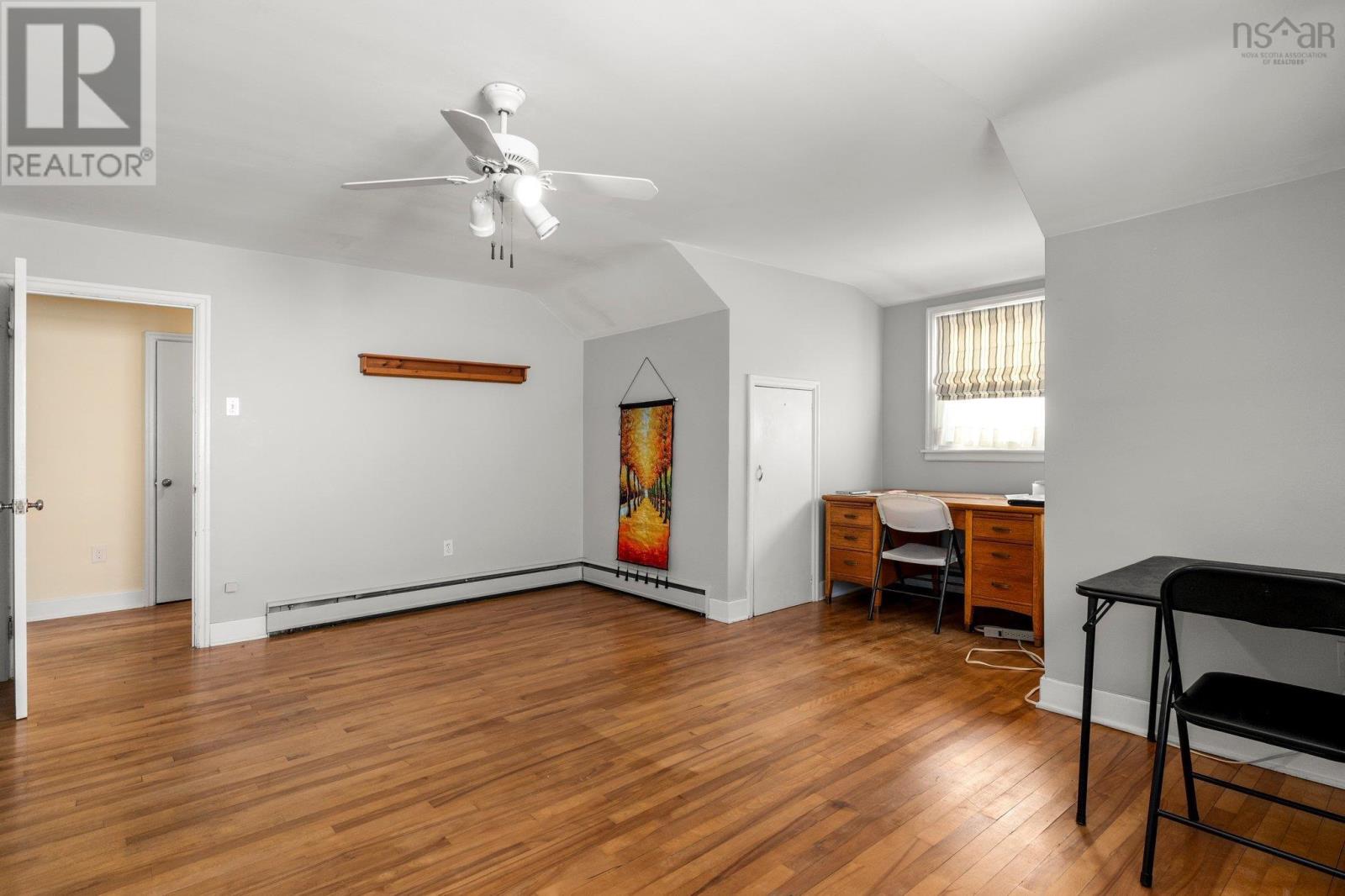 3169/3171 Romans Avenue, Halifax Peninsula, Nova Scotia  B3L 3X1 - Photo 4 - 202503312