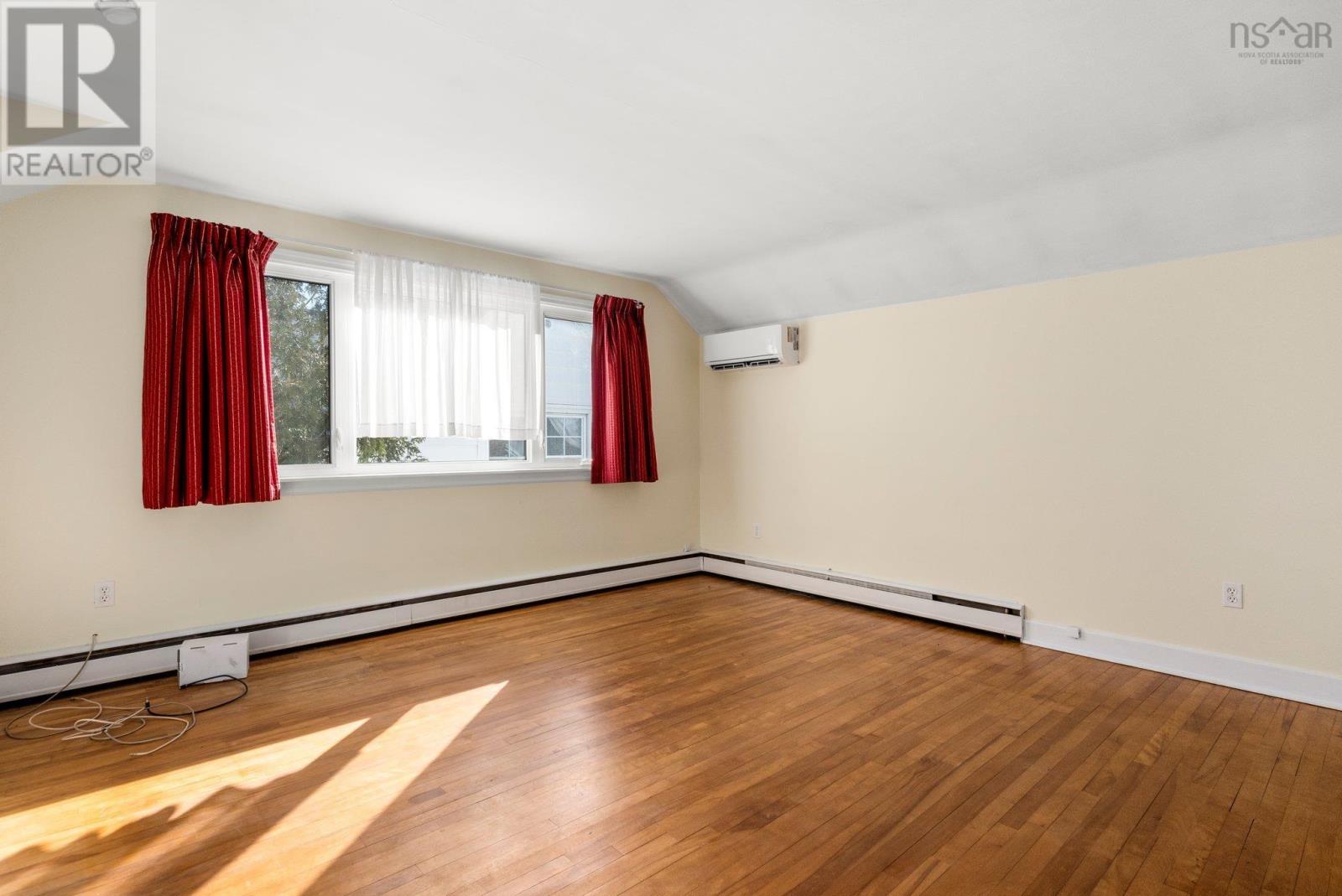 3169/3171 Romans Avenue, Halifax Peninsula, Nova Scotia  B3L 3X1 - Photo 5 - 202503312