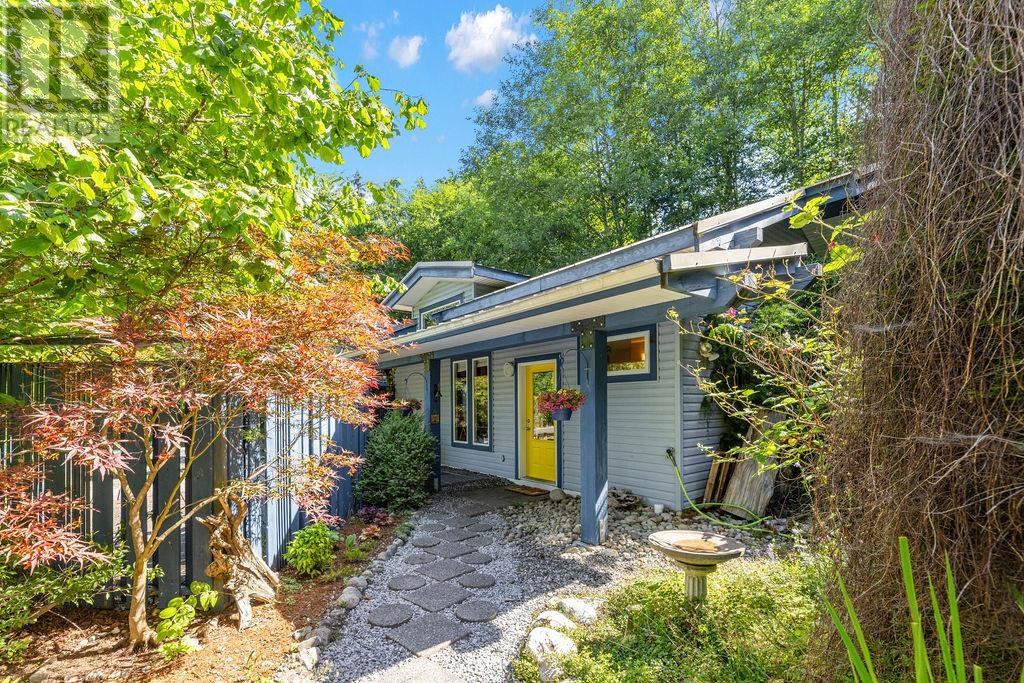 Property at 4174 SUNSHINE COAST HIGHWAY image 1