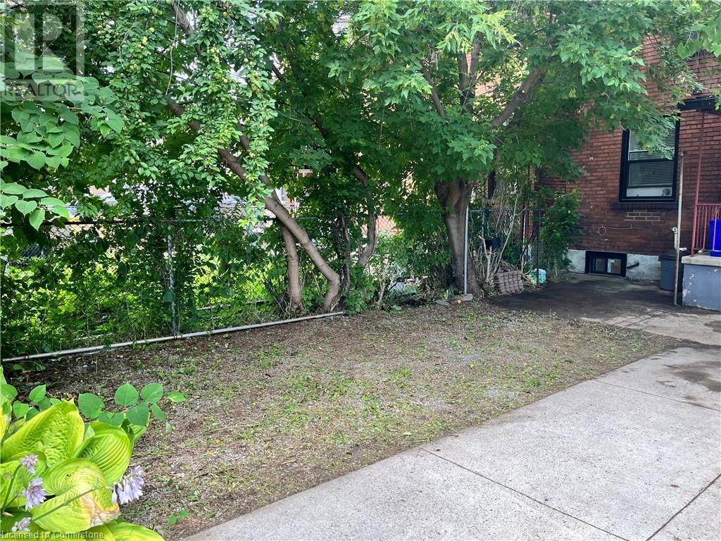 574 Cannon Street E, Hamilton, Ontario  L8L 2G4 - Photo 33 - 40708840