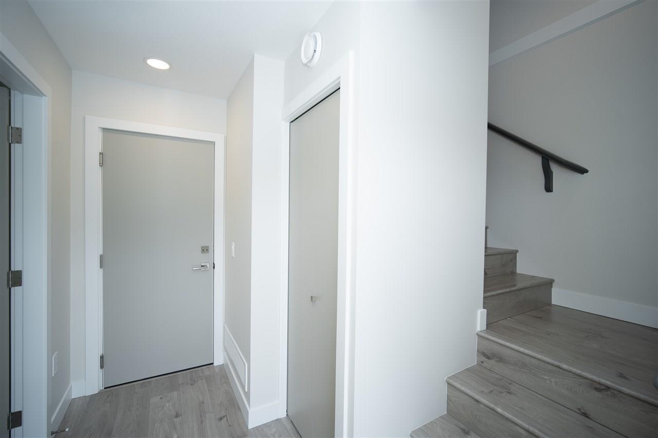 Property at 226 46150 THOMAS ROAD image 2