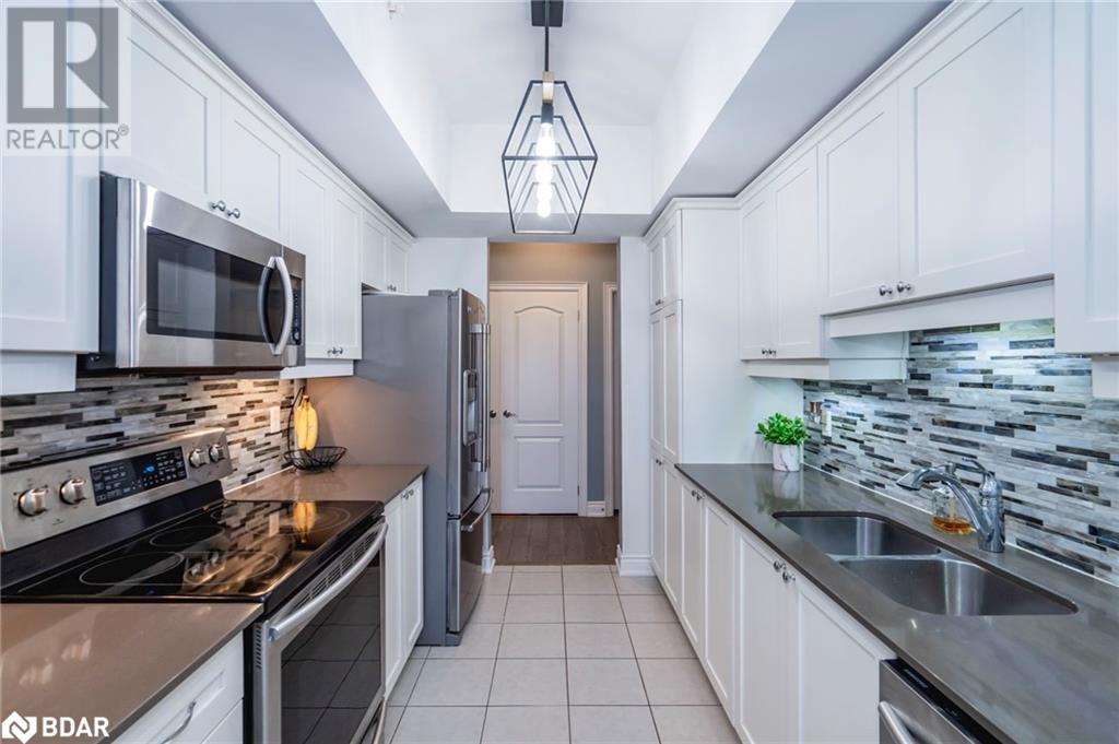44 Ferndale Drive S Unit# 401, Barrie, Ontario  L4N 2V1 - Photo 11 - 40710546