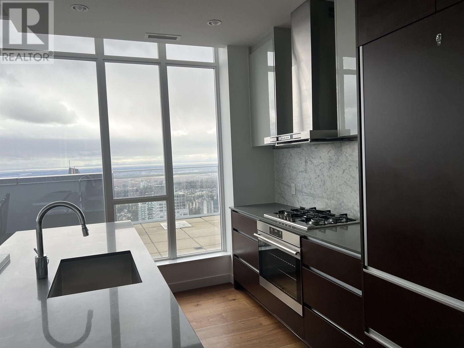 5302 4670 Assembly Way, Burnaby, British Columbia  V5H 0H3 - Photo 3 - R2981464