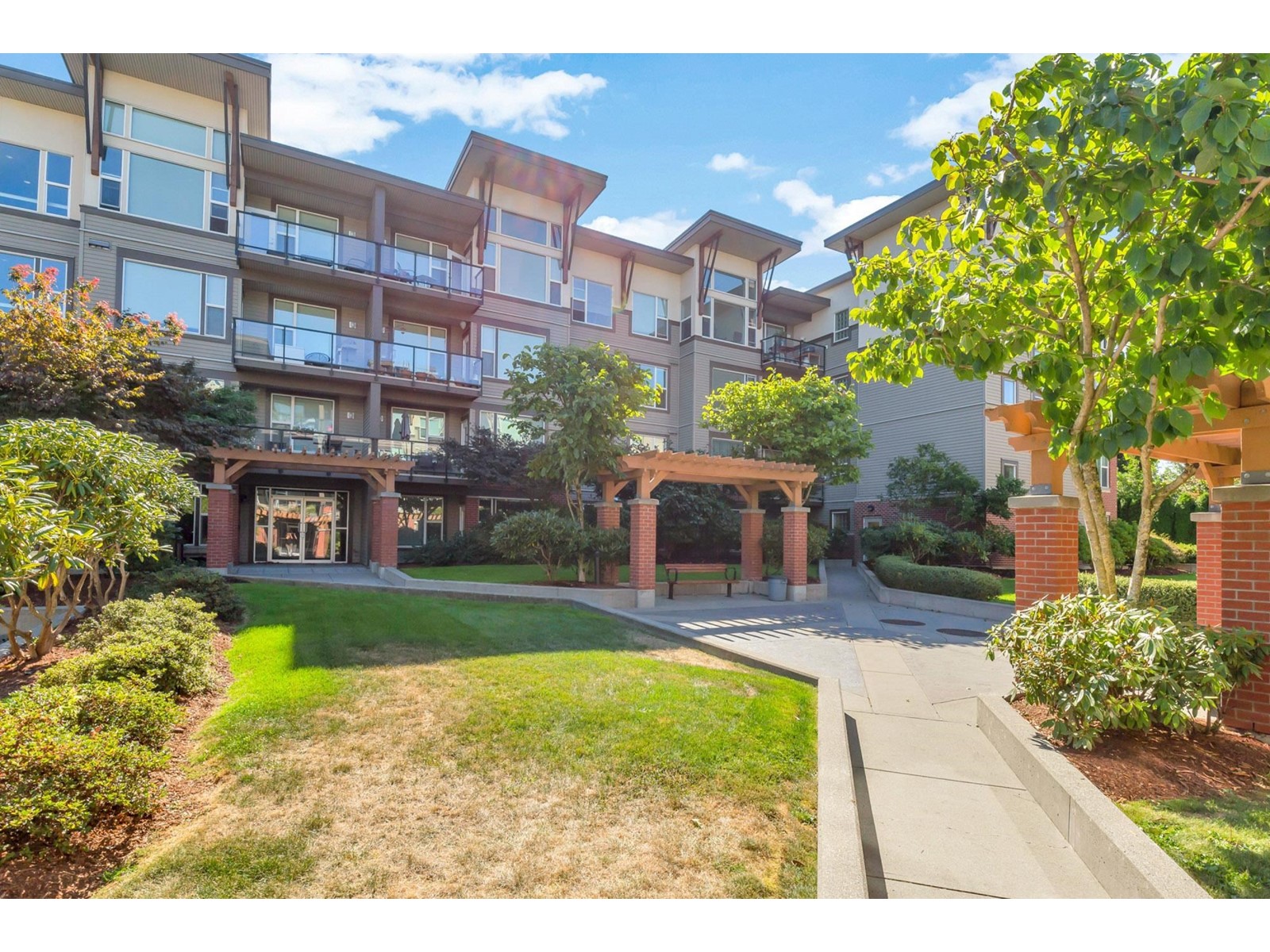 314 33539 HOLLAND AVENUE, Abbotsford, British Columbia