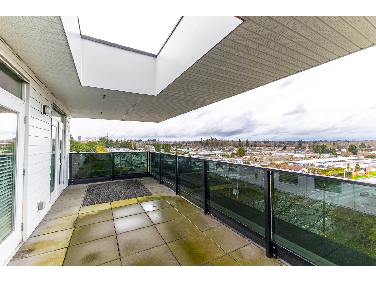 609 13623 81a Avenue, Surrey, British Columbia  V3W 3N7 - Photo 15 - R2981903