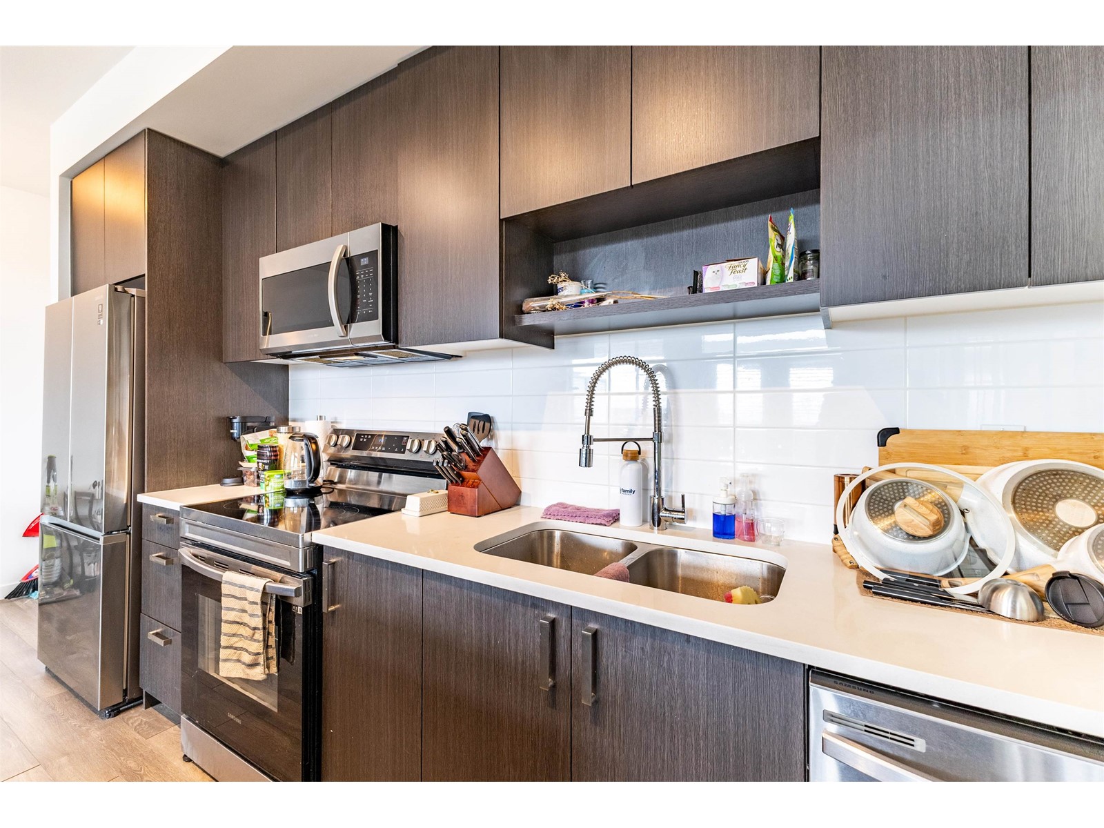 609 13623 81a Avenue, Surrey, British Columbia  V3W 3N7 - Photo 5 - R2981903