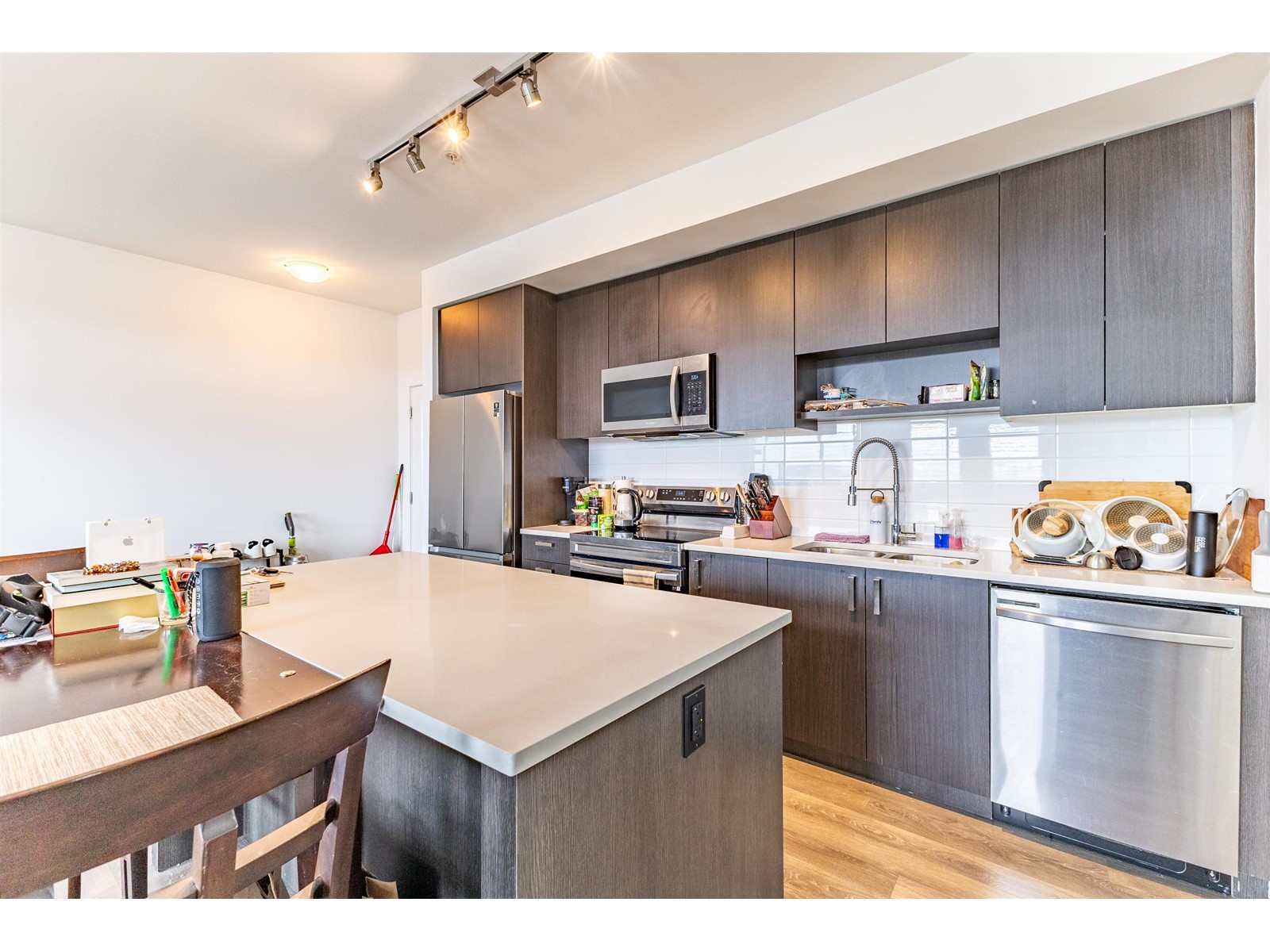 609 13623 81a Avenue, Surrey, British Columbia  V3W 3N7 - Photo 4 - R2981903