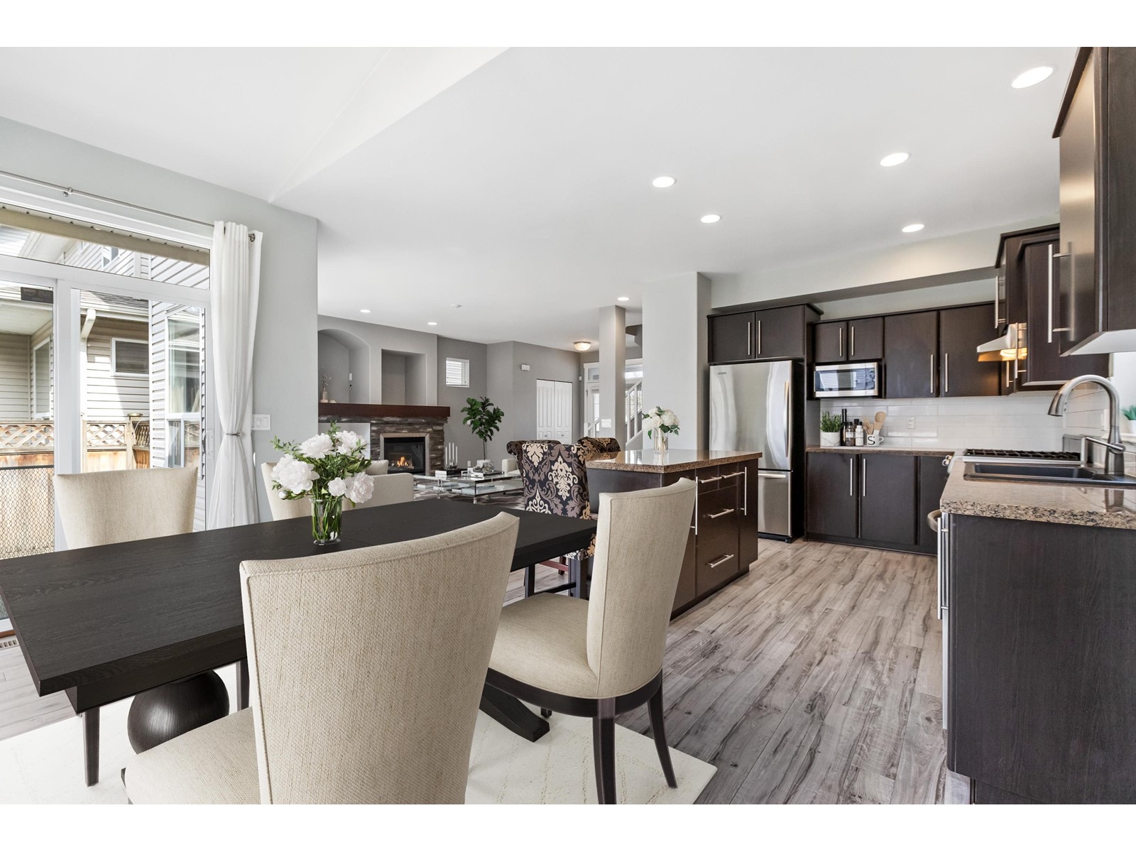 Property at 8197 212 STREET image 4