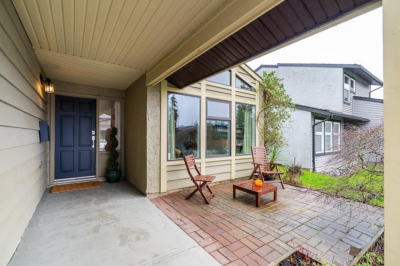 Property at 2533 WILDING CRESCENT image 5