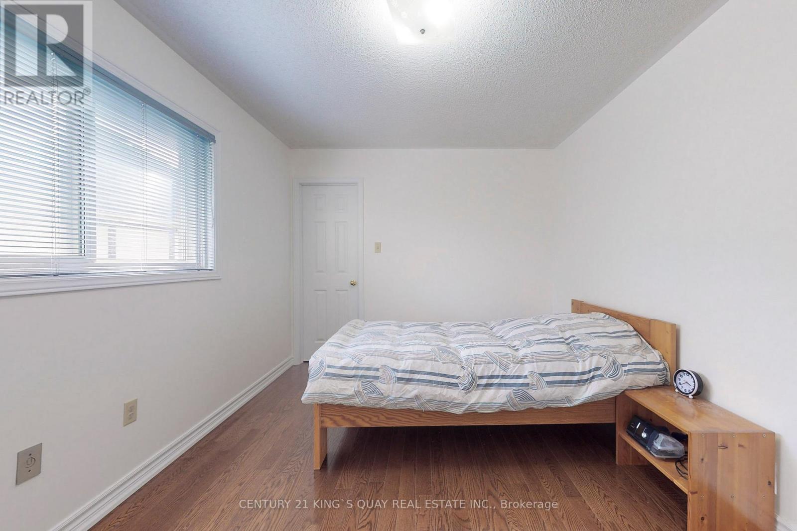 83 Berwick Crescent, Richmond Hill (Observatory), Ontario  L4C 0B7 - Photo 26 - N12043332