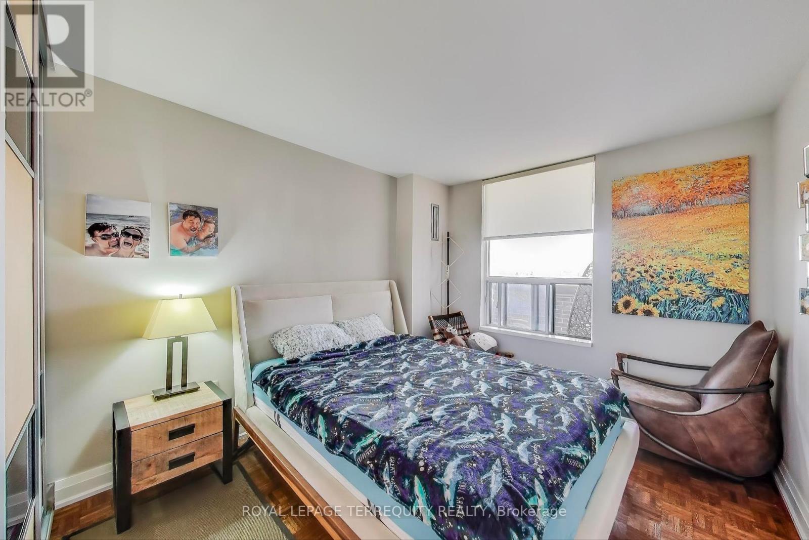 1510 - 1515 Lakeshore Road E, Mississauga, Ontario  L5E 3E3 - Photo 20 - W12043320