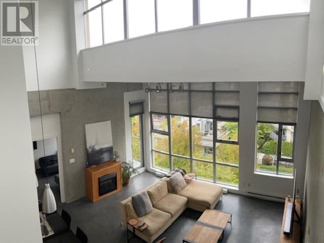 603 2635 PRINCE EDWARD STREET, Vancouver, British Columbia