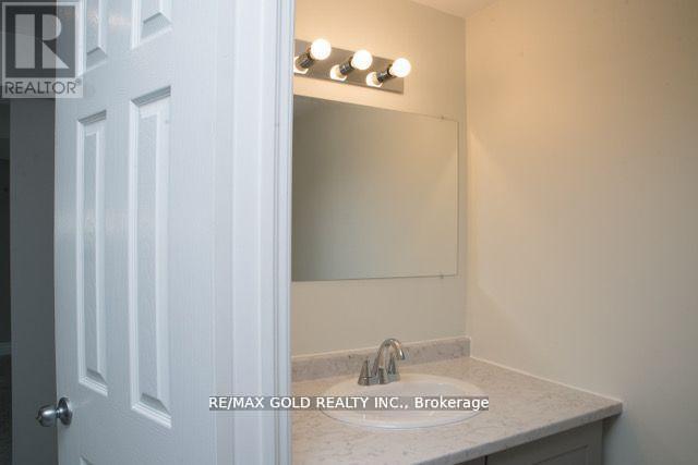 169 Hanna Crescent, Sarnia, Ontario  N7S 4H4 - Photo 25 - X12043312