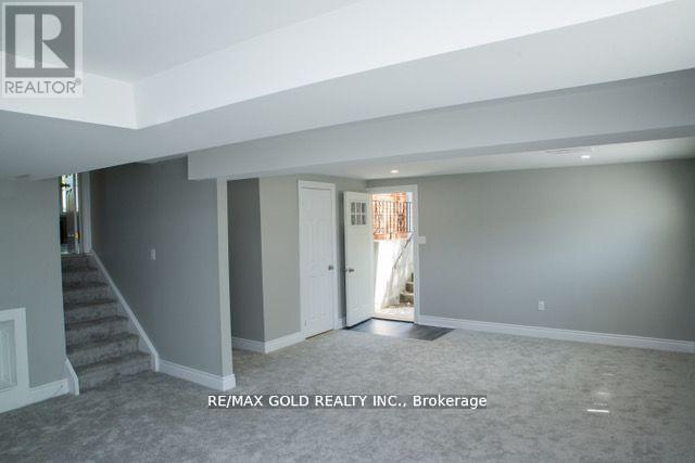169 Hanna Crescent, Sarnia, Ontario  N7S 4H4 - Photo 28 - X12043312