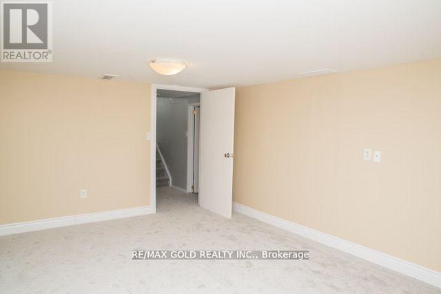 169 Hanna Crescent, Sarnia, Ontario  N7S 4H4 - Photo 33 - X12043312