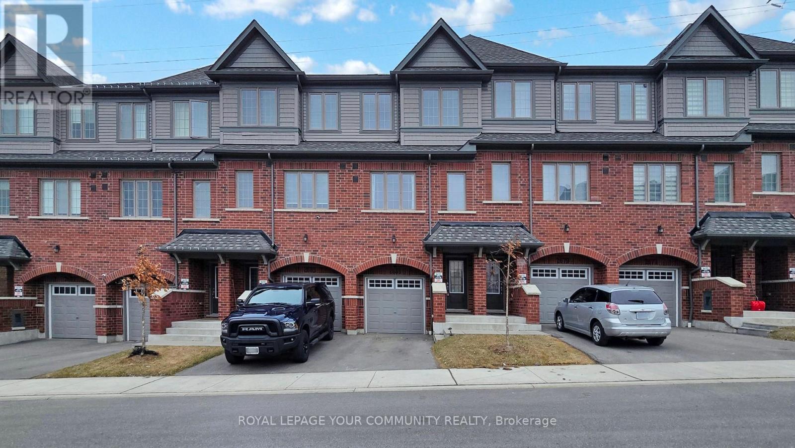Property at 35 - 2681 MAGDALEN PATH image 1
