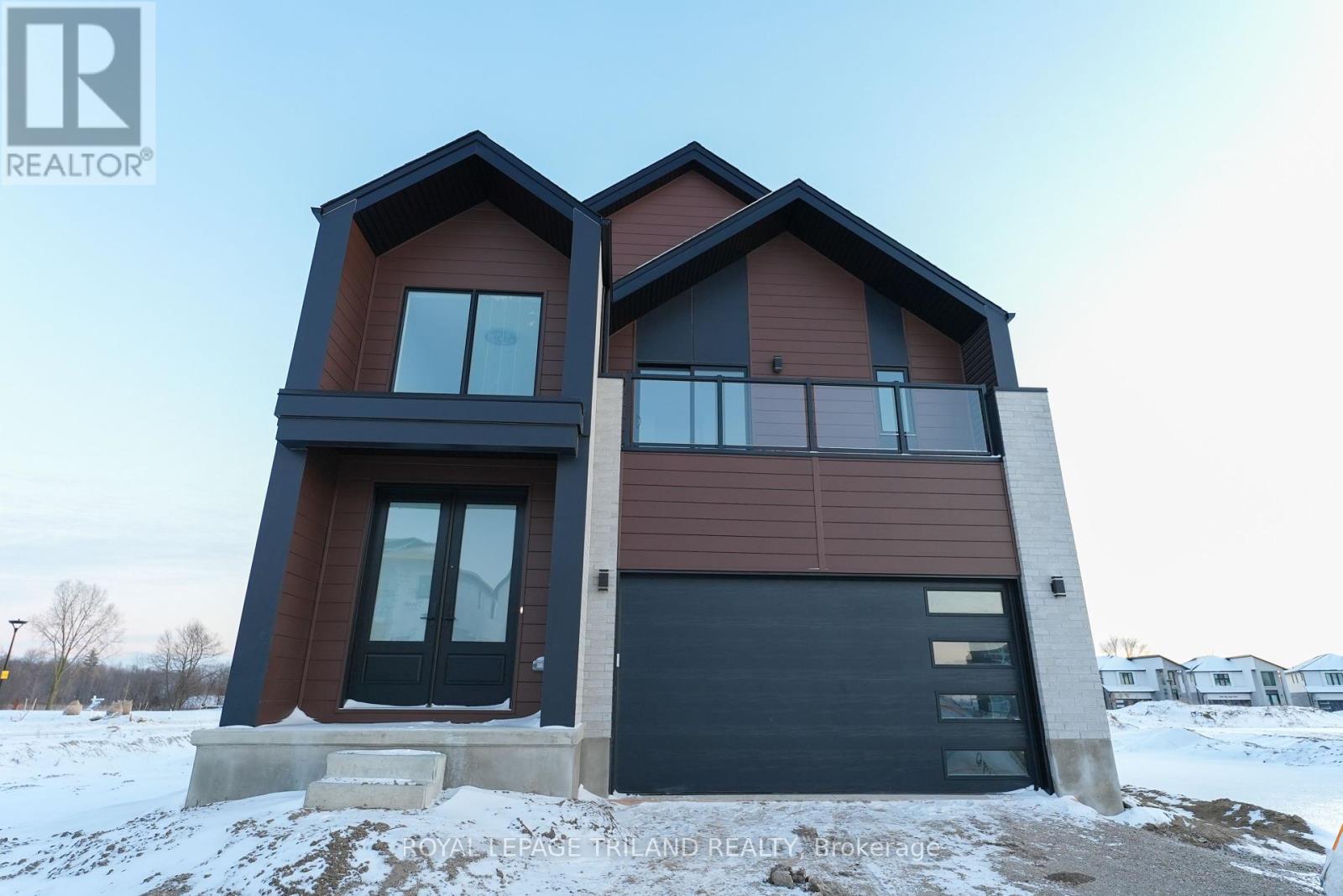 3915 BIG LEAF TRAIL, London, Ontario