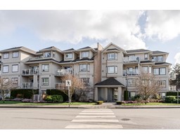 320 8142 120A STREET, Surrey, British Columbia